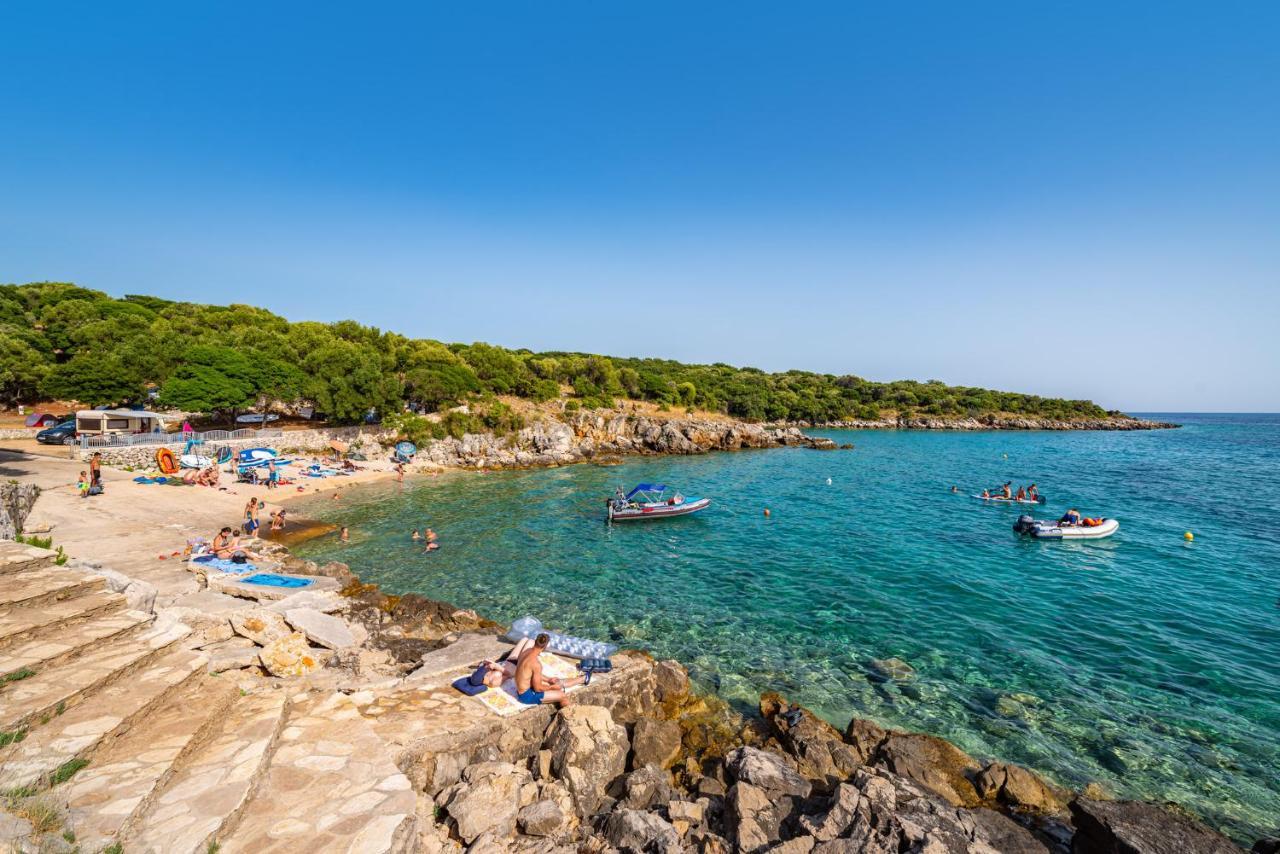Apartamento La Borovići